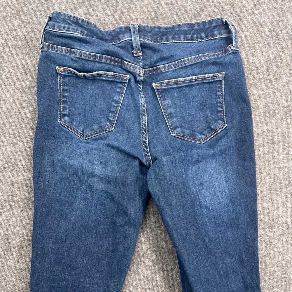 Universal Thread Womens Mid Rise Jegging Dark Wash Distressed Ripped Jeans 2/26R